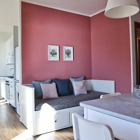 Varennahouse Lory * Varenna