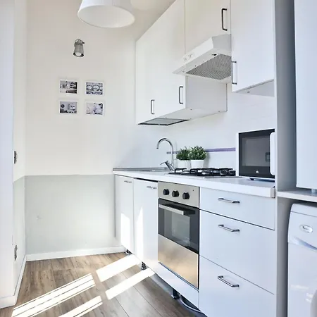 公寓 Varennahouse Lory